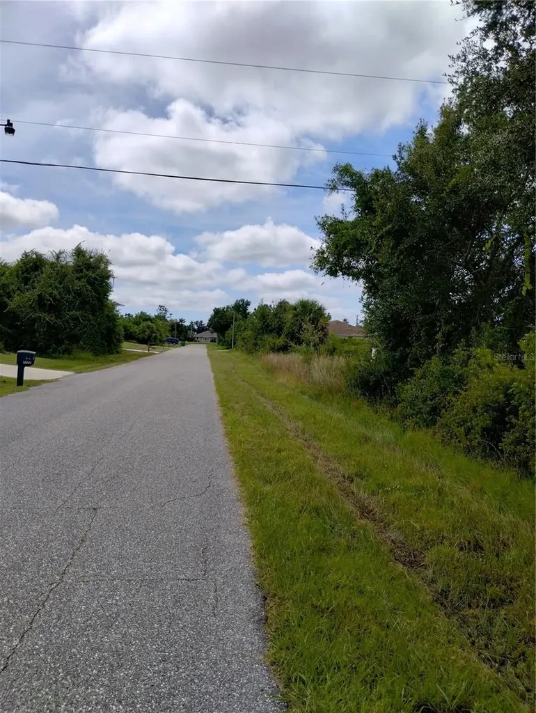 7373 Cary Street Englewood FL 34224