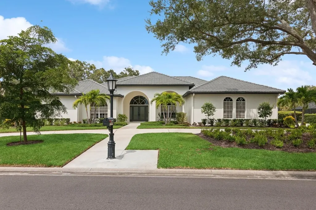 3973 Boca Pointe Drive Sarasota FL 34238