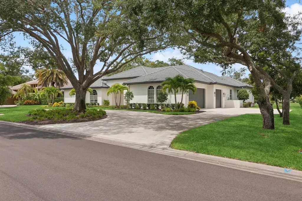 3973 Boca Pointe Drive Sarasota FL 34238
