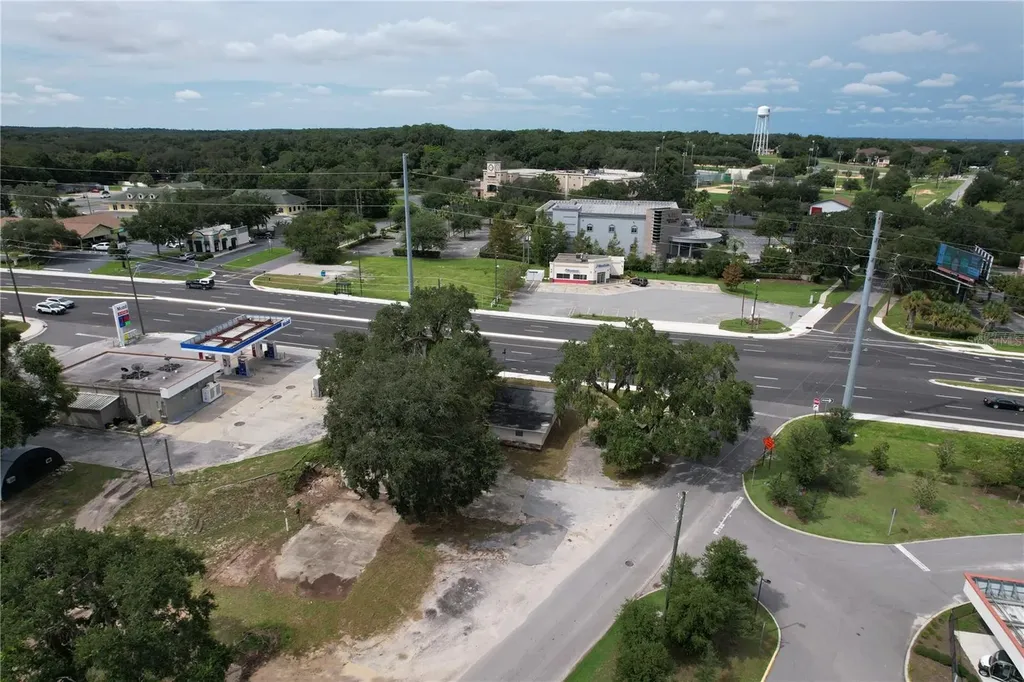 138 W Hermosa Street Lady Lake FL 32159