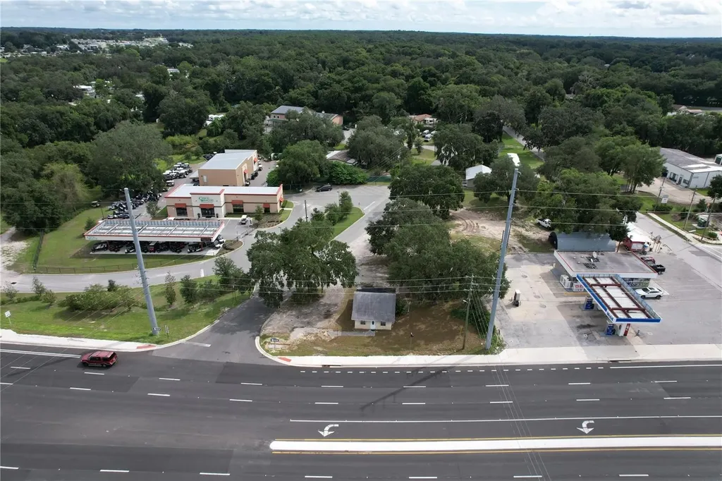 138 W Hermosa Street Lady Lake FL 32159