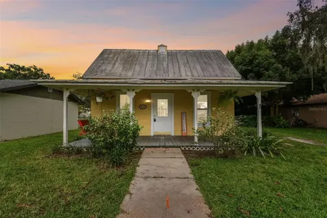 5230 2nd Street Zephyrhills FL 33542
