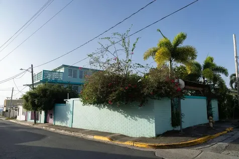220 Calle Prudencio Quiñones Vieques PR 00765