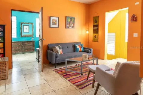 220 Calle Prudencio Quiñones Vieques PR 00765
