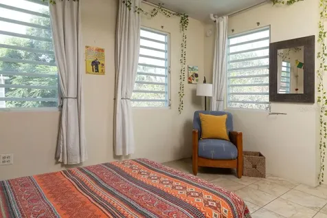 220 Calle Prudencio Quiñones Vieques PR 00765