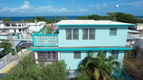 220 Calle Prudencio Quiñones Vieques PR 00765