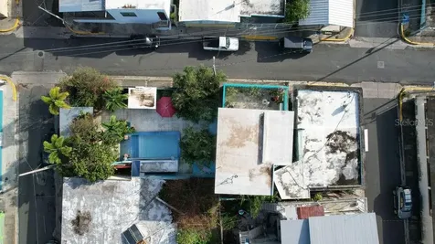 220 Calle Prudencio Quiñones Vieques PR 00765