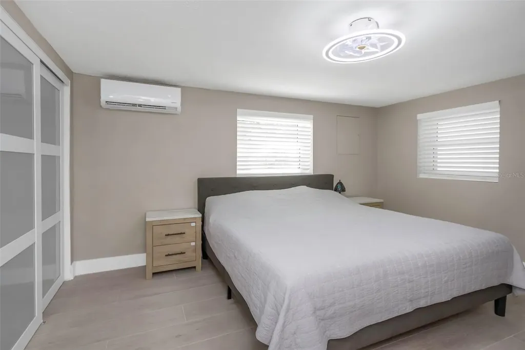 733 1/2 New Jersey Street Clearwater FL 33756