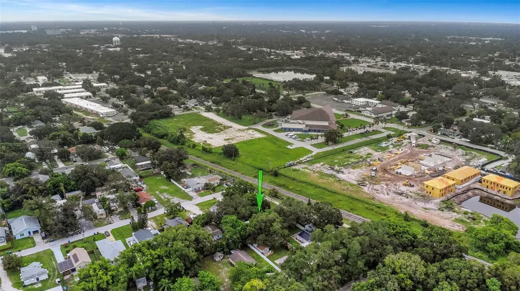 733 1/2 New Jersey Street Clearwater FL 33756