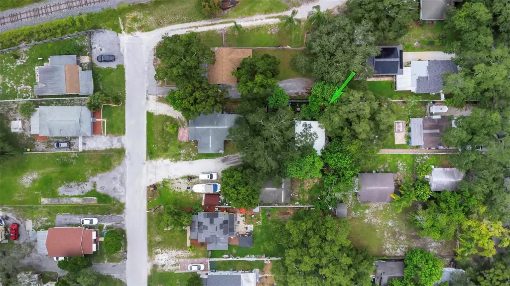 733 1/2 New Jersey Street Clearwater FL 33756
