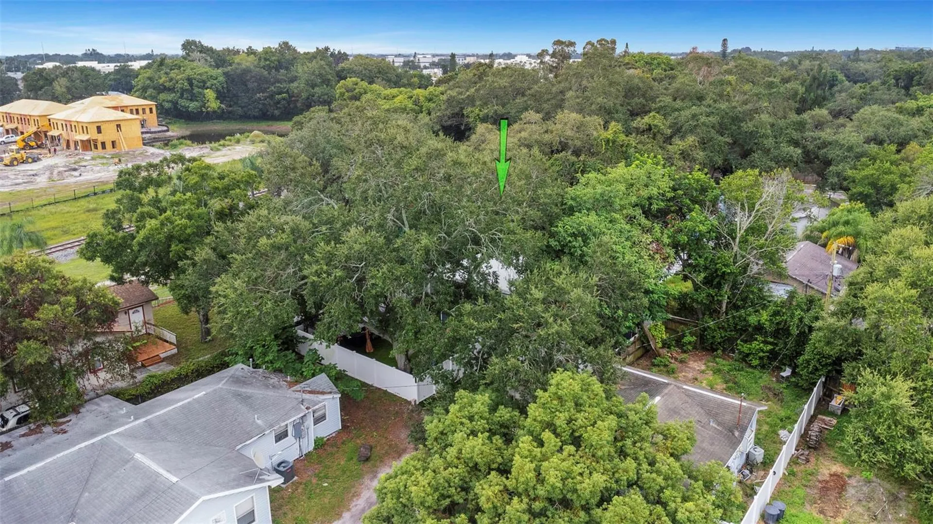 733 1/2 New Jersey Street Clearwater FL 33756
