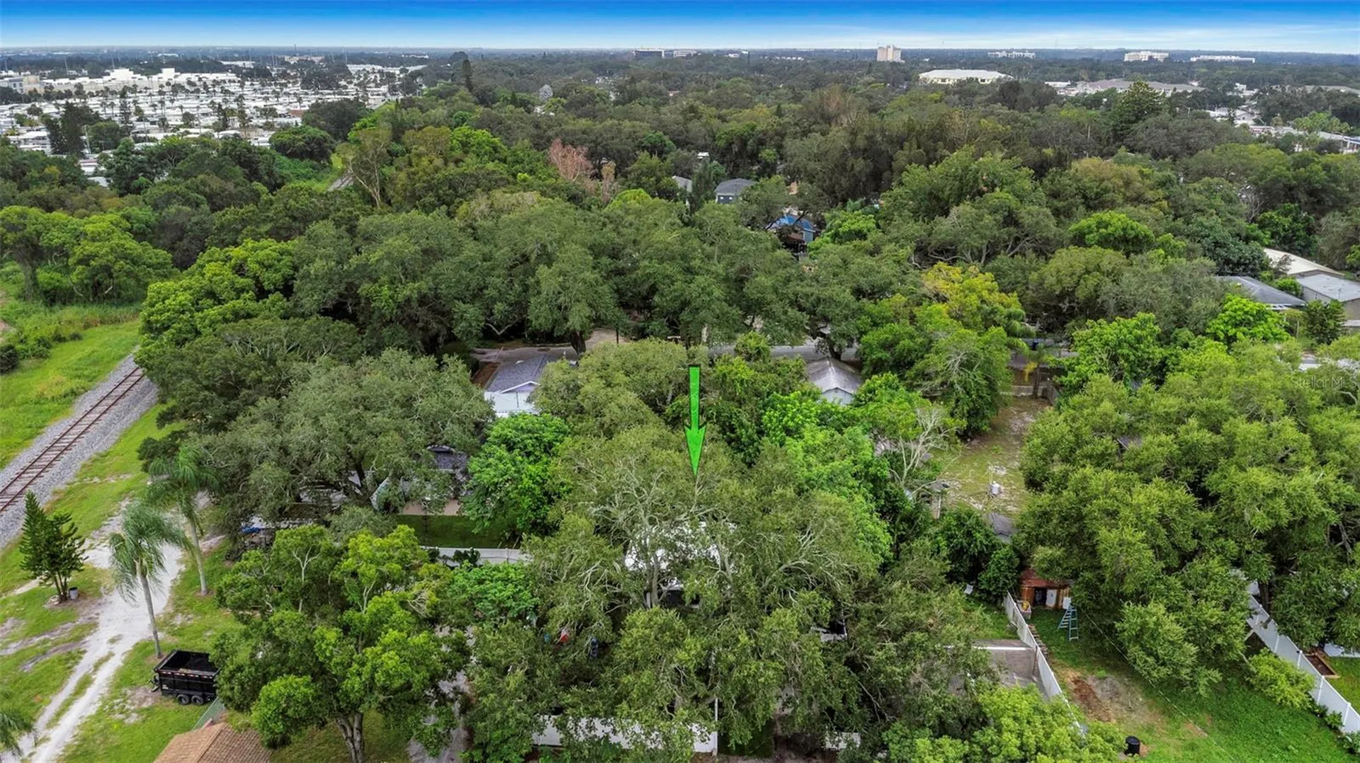 733 1/2 New Jersey Street Clearwater FL 33756