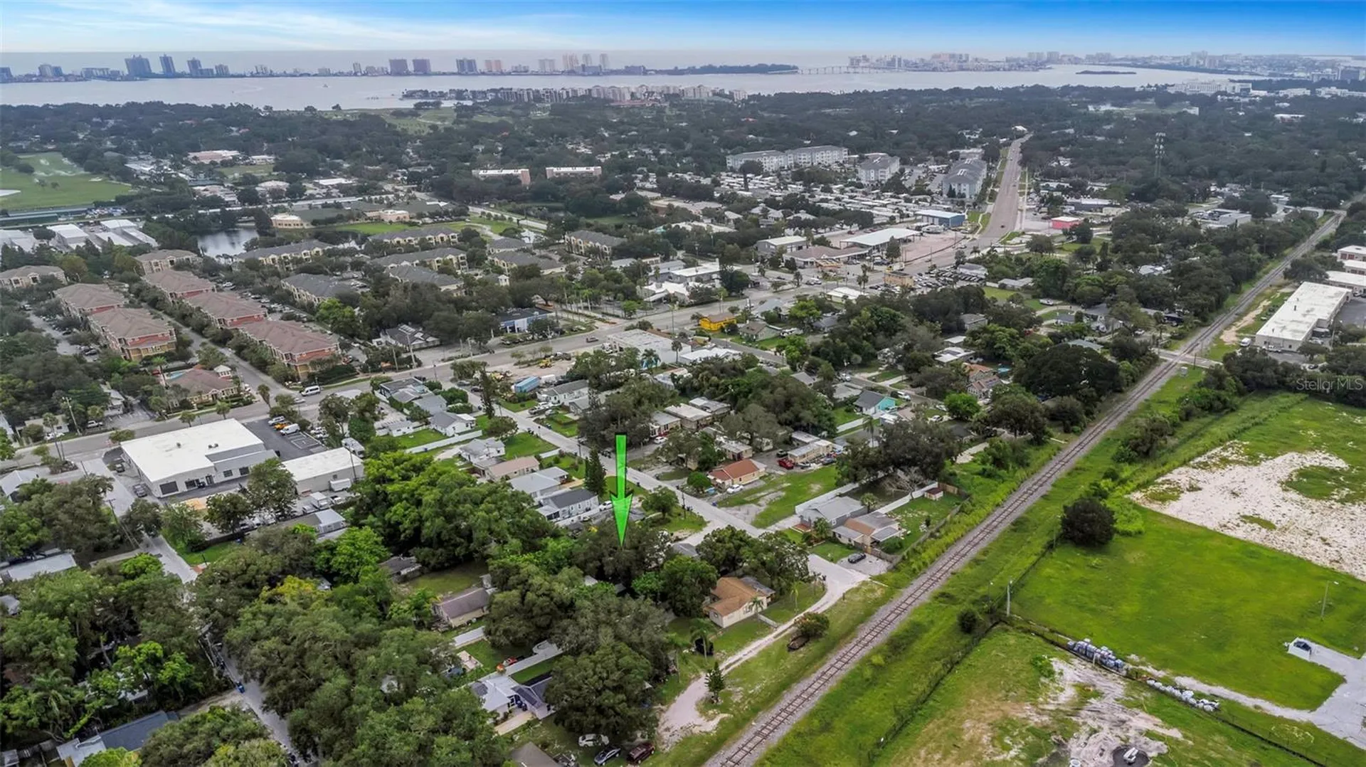 733 1/2 New Jersey Street Clearwater FL 33756