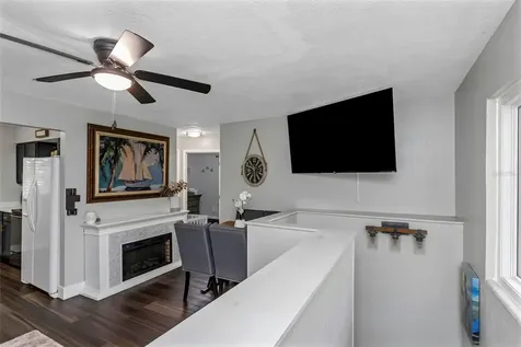 733 1/2 New Jersey Street Clearwater FL 33756