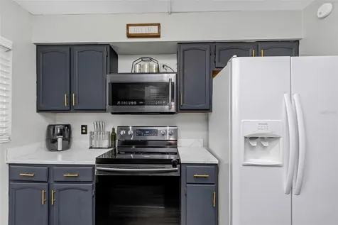 733 1/2 New Jersey Street Clearwater FL 33756