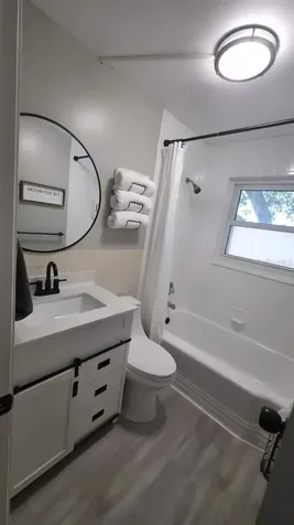 733 1/2 New Jersey Street Clearwater FL 33756