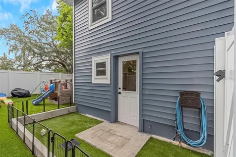 733 1/2 New Jersey Street Clearwater FL 33756