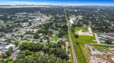 733 1/2 New Jersey Street Clearwater FL 33756