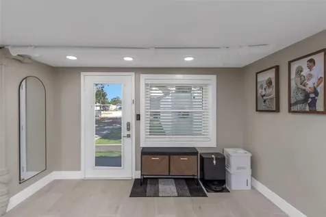 733 1/2 New Jersey Street Clearwater FL 33756