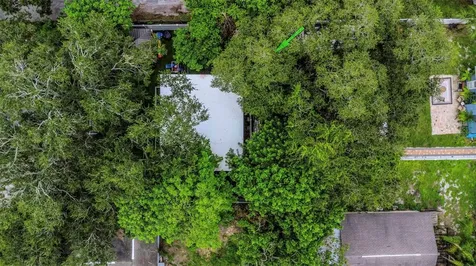 733 1/2 New Jersey Street Clearwater FL 33756