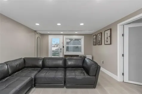 733 1/2 New Jersey Street Clearwater FL 33756