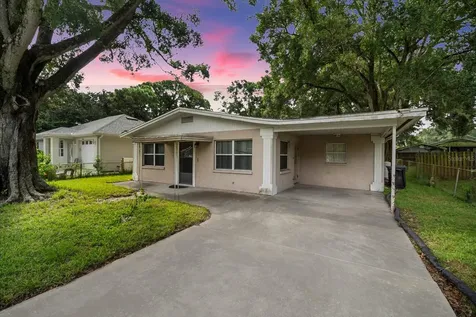 7709 Deleuil Avenue Tampa FL 33610