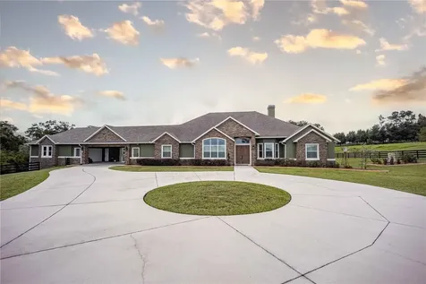 5708 Woods View Court Weirsdale FL 32195