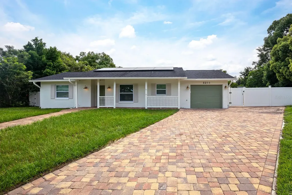 5211 Woodcrest Court Winter Park FL 32792