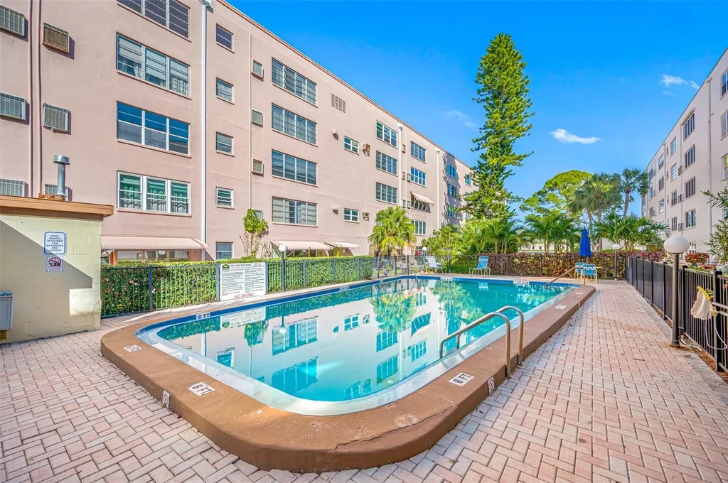 5521 80th Street N St Petersburg FL 33709