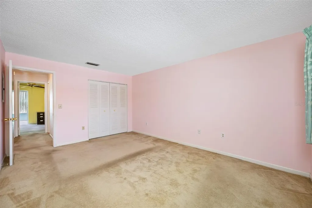 5521 80th Street N St Petersburg FL 33709