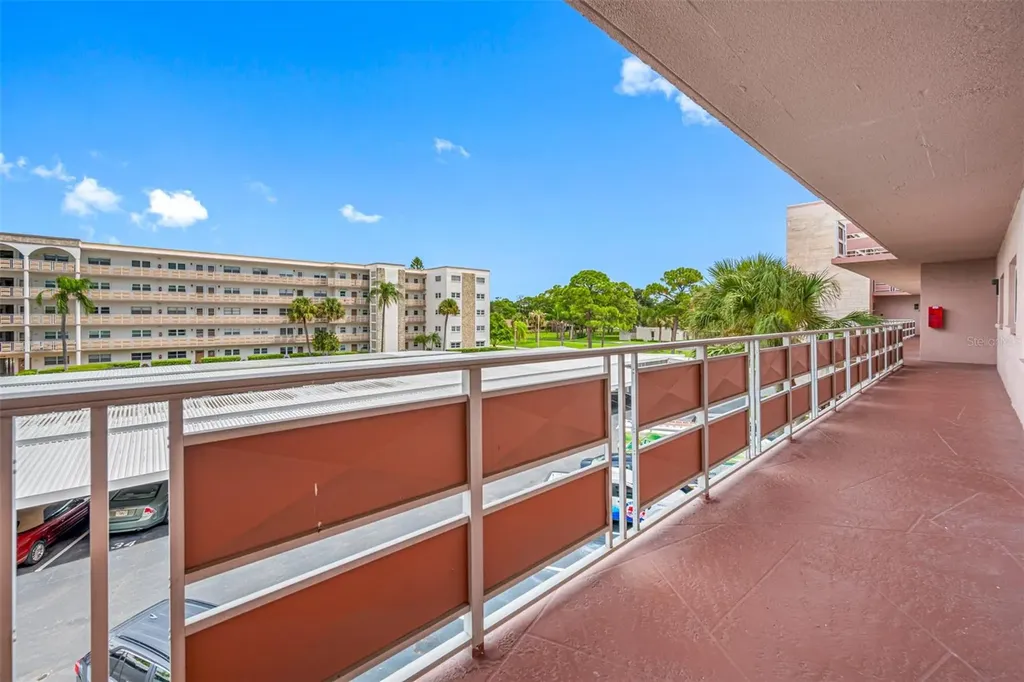5521 80th Street N St Petersburg FL 33709