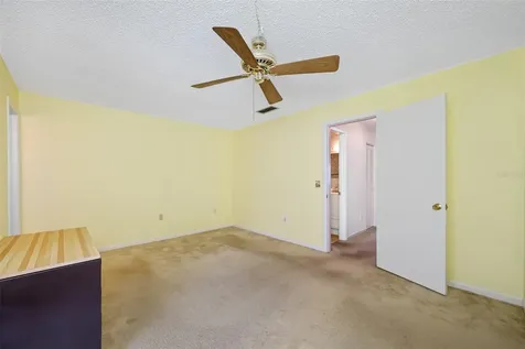 5521 80th Street N St Petersburg FL 33709