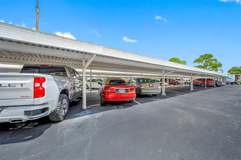5521 80th Street N St Petersburg FL 33709