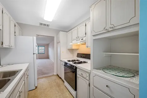 5521 80th Street N St Petersburg FL 33709