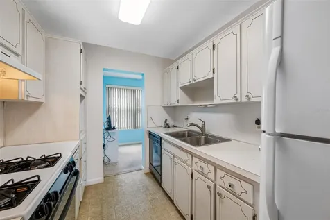 5521 80th Street N St Petersburg FL 33709