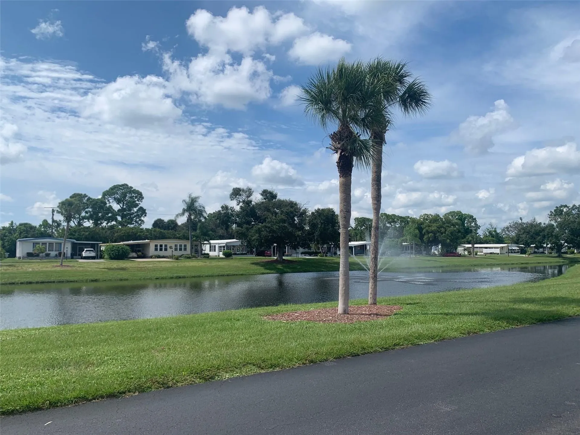 235 Estrada North Port FL 34287
