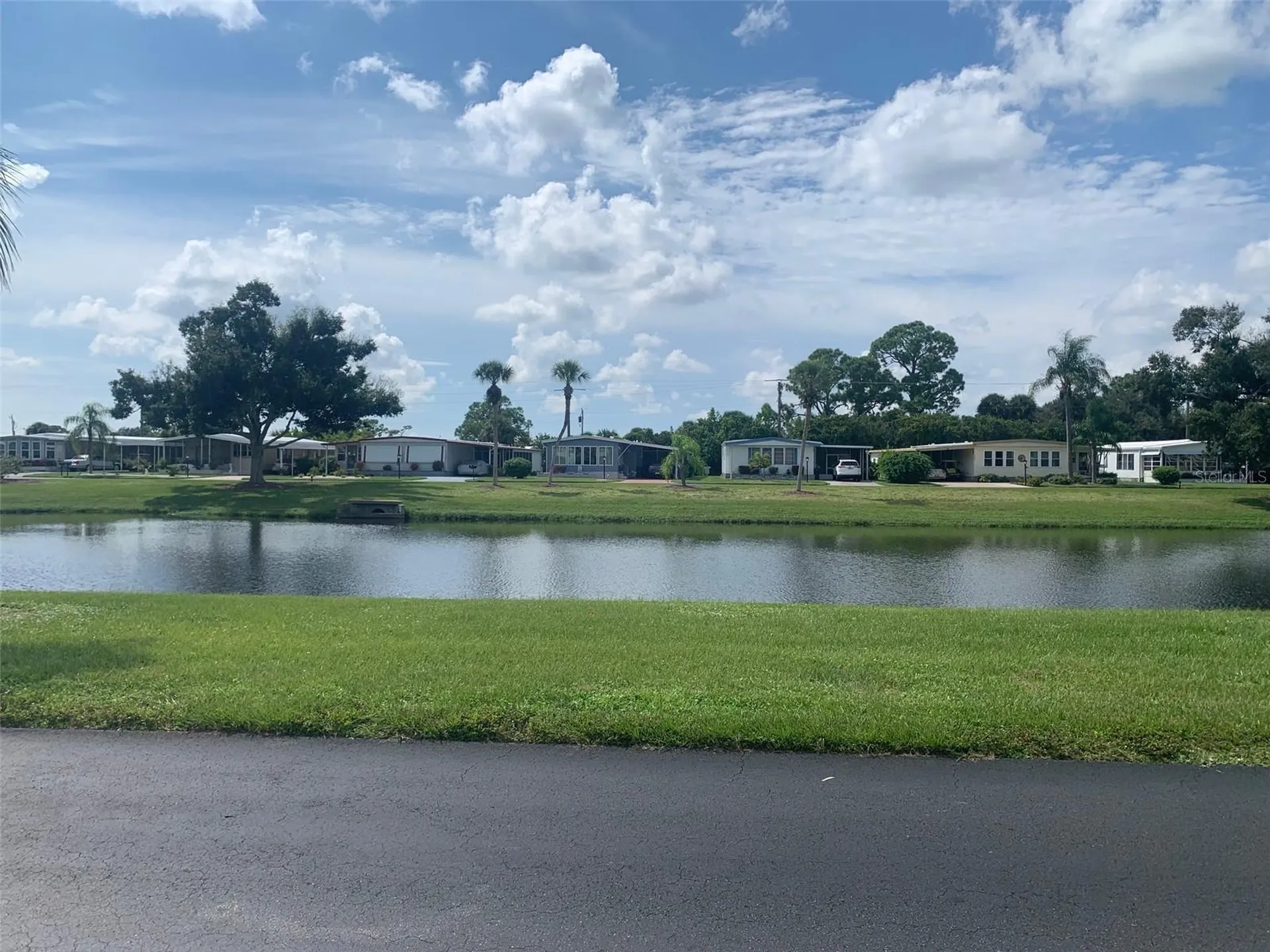 235 Estrada North Port FL 34287