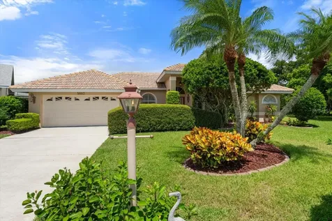 5882 Lantern Court Sarasota FL 34243