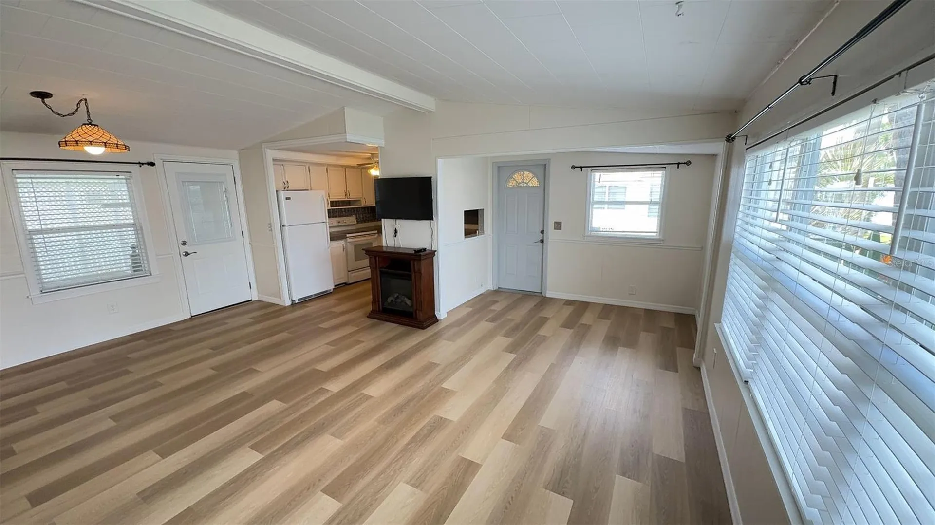 4851 W Gandy Boulevard Tampa FL 33611