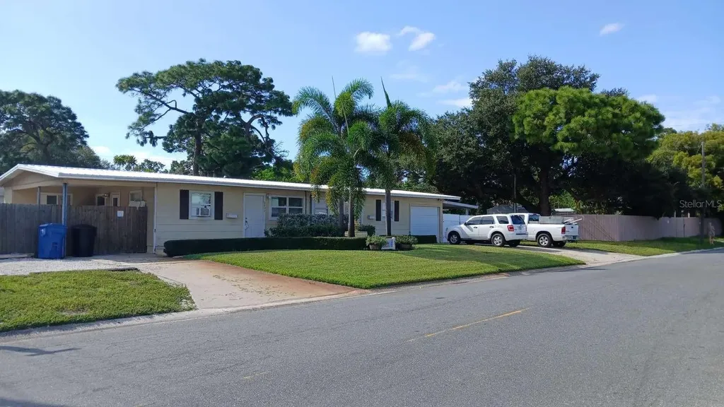 2800 26th Street N St Petersburg FL 33713