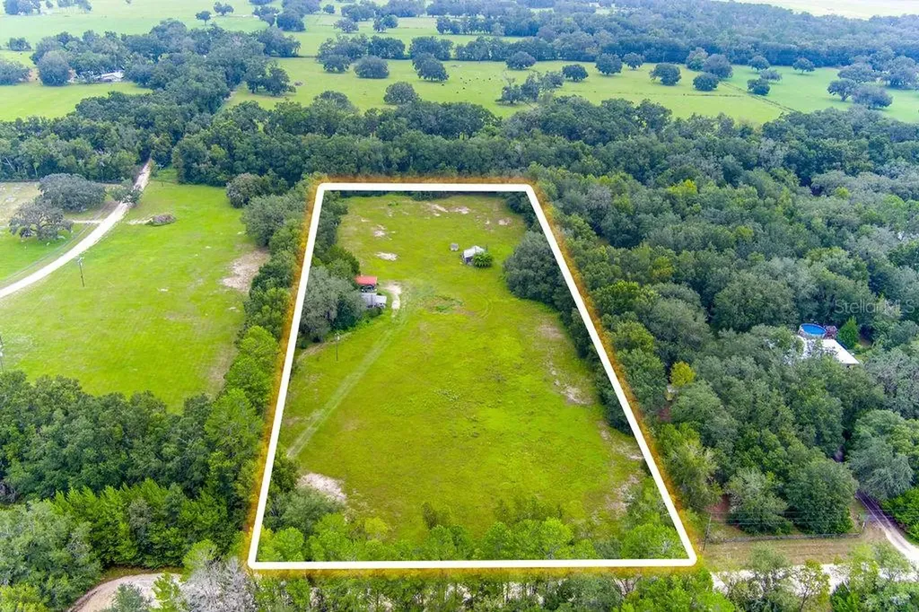7560 SE 64th Street Newberry FL 32669