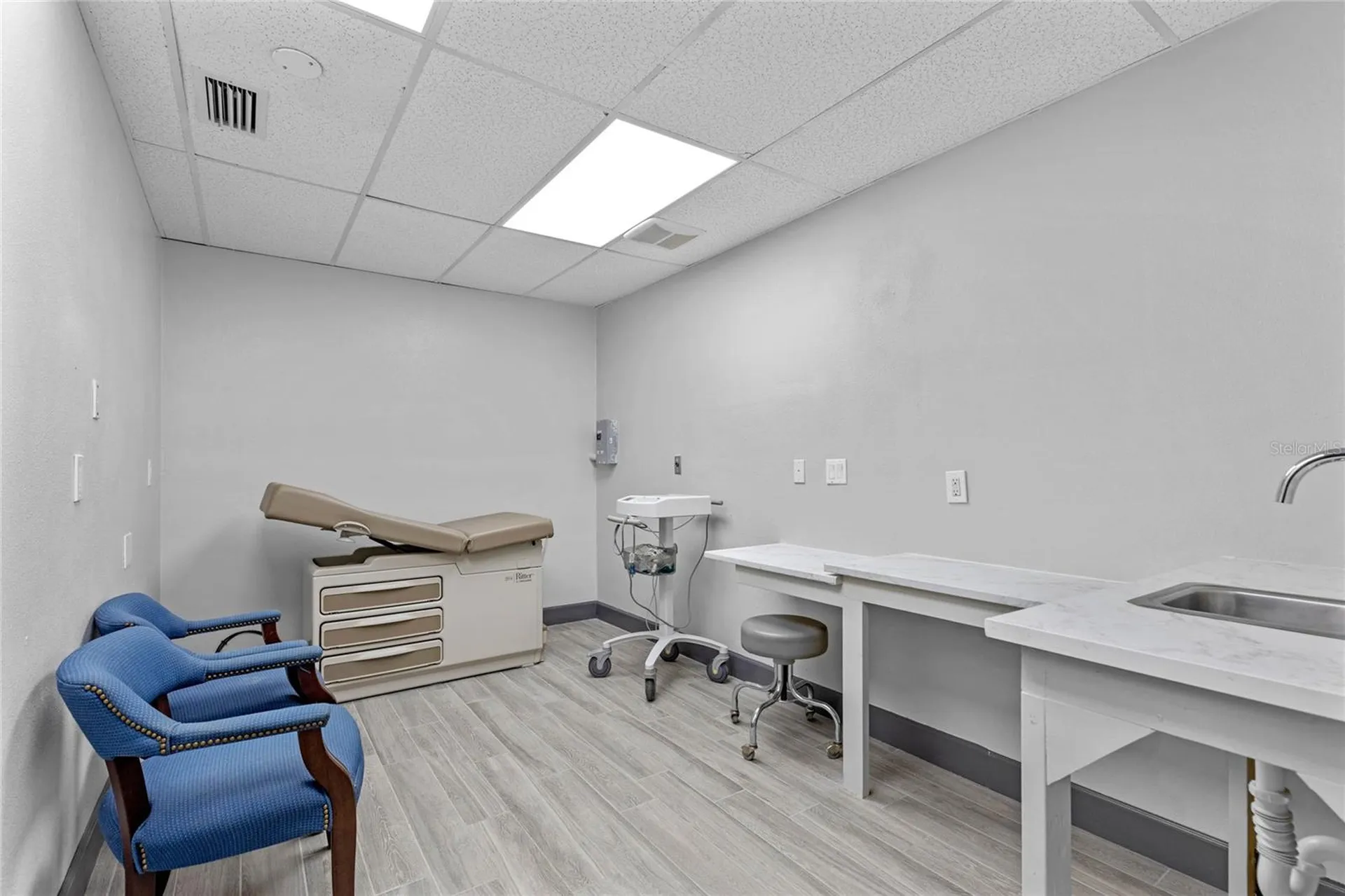 901 N Grove Street / Sr 19 Eustis FL 32726