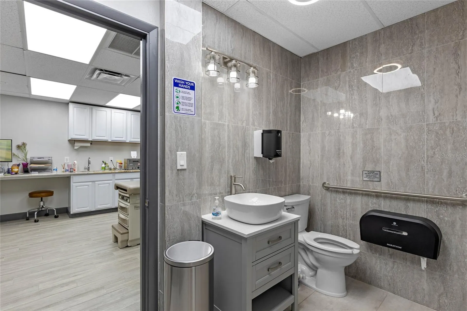 901 N Grove Street / Sr 19 Eustis FL 32726