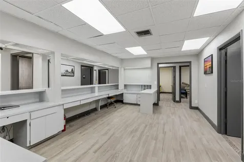 901 N Grove Street / Sr 19 Eustis FL 32726