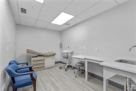 901 N Grove Street / Sr 19 Eustis FL 32726