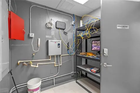 901 N Grove Street / Sr 19 Eustis FL 32726