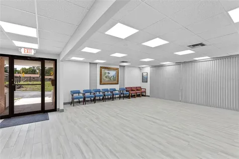 901 N Grove Street / Sr 19 Eustis FL 32726