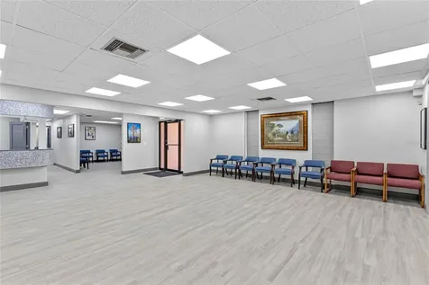 901 N Grove Street / Sr 19 Eustis FL 32726