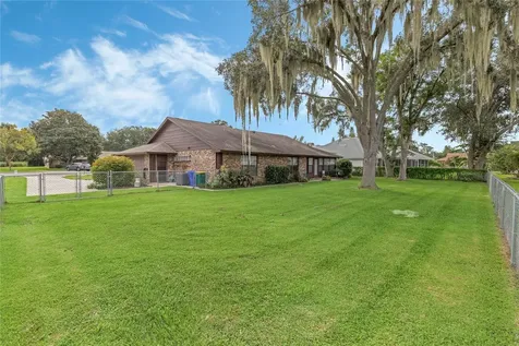 1805 Virginia Court Tavares FL 32778