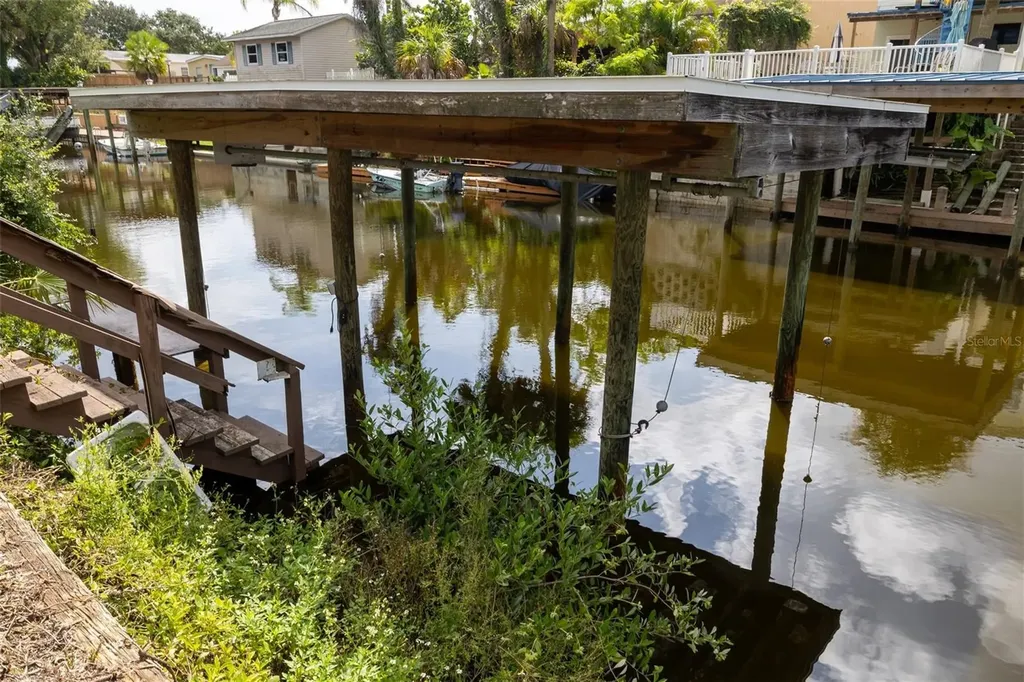 126 Charles Street Edgewater FL 32141